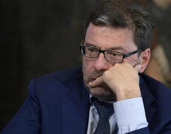 Manovra, Giorgetti: “Pensioni medio basse totalmente tutelate per recupero inflazione”