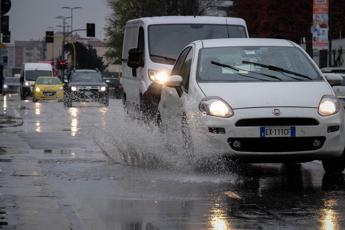 Maltempo al Sud, allerta rossa in Sardegna e arancione in Calabria