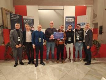 Meno costi fissi e più efficienza energetica, startup EnergyTogether vince Hackathon MiWa