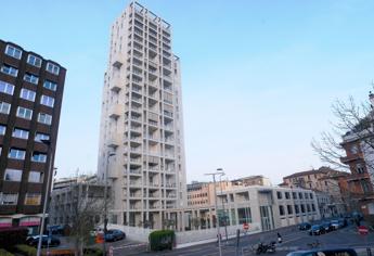 Torre Milano, in 8 a processo per abusi edilizi