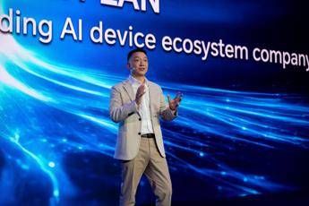 L’alba dell’Intelligenza Artificiale: James Li invita il settore tecnologico a unirsi per esplorare il futuro dell’AI e rivelare il potenziale degli ecosistemi connessi