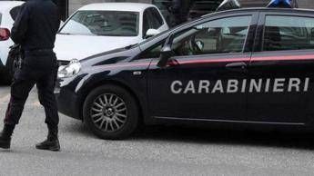 Milano, 50enne tenta di rapire bambini davanti a scuola: arrestato