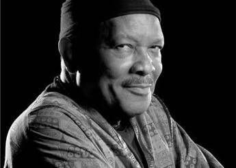 Morto Roy Ayers, padrino del neo soul con ‘Everybody Loves the Sunshine’