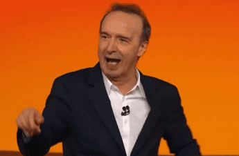 Roberto Benigni a ‘Il sogno’: “L’euro è uno scudo che ci protegge dagli choc economici”