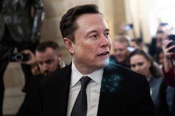 Ucraina-Russia, Musk: “Kiev crolla se spengo Starlink”