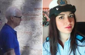 Vigilessa uccisa, un “contratto di sottomissione sessuale” tra Sofia e l’ex comandante Gualandi